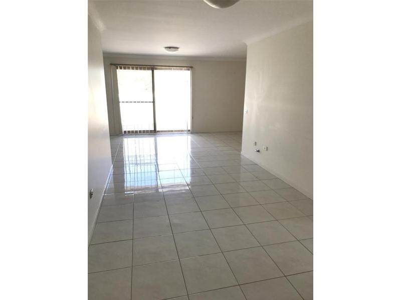 30/8 COLLESS Street, Penrith NSW 2750