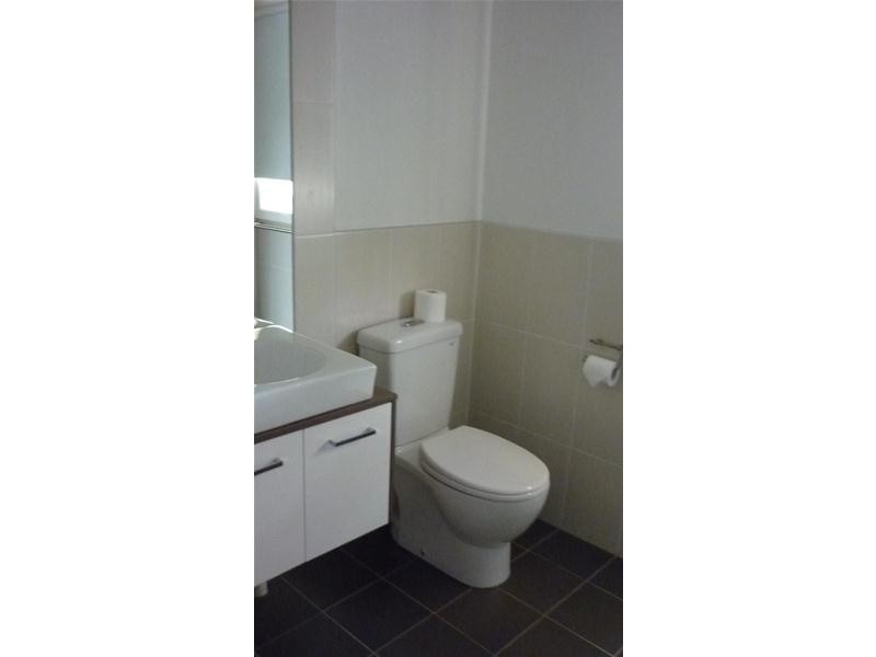 5 CONWAY Avenue, Cambridge Park NSW 2747