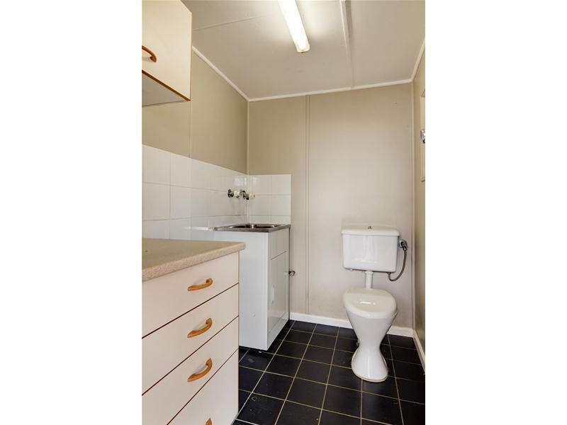 1 Kenarf  Close, Kingswood NSW 2747