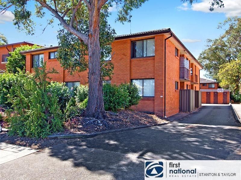 10/13 Preston Street, Jamisontown NSW 2750