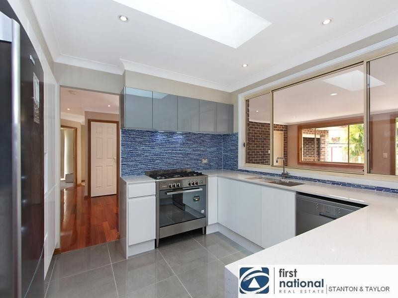 5 Tamina Place, South Penrith NSW 2750