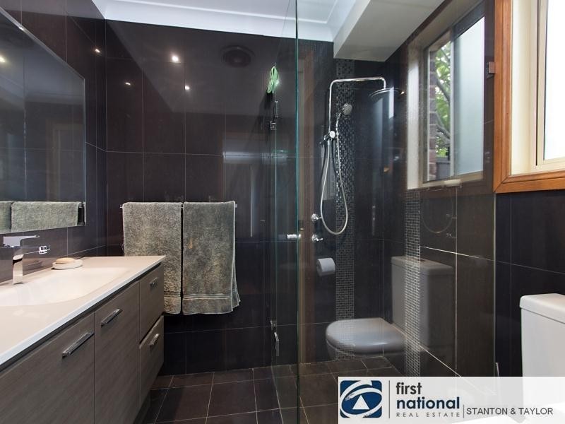 5 Tamina Place, South Penrith NSW 2750