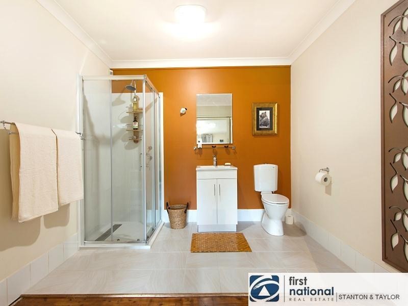 7 Fairways Avenue, Leonay NSW 2750