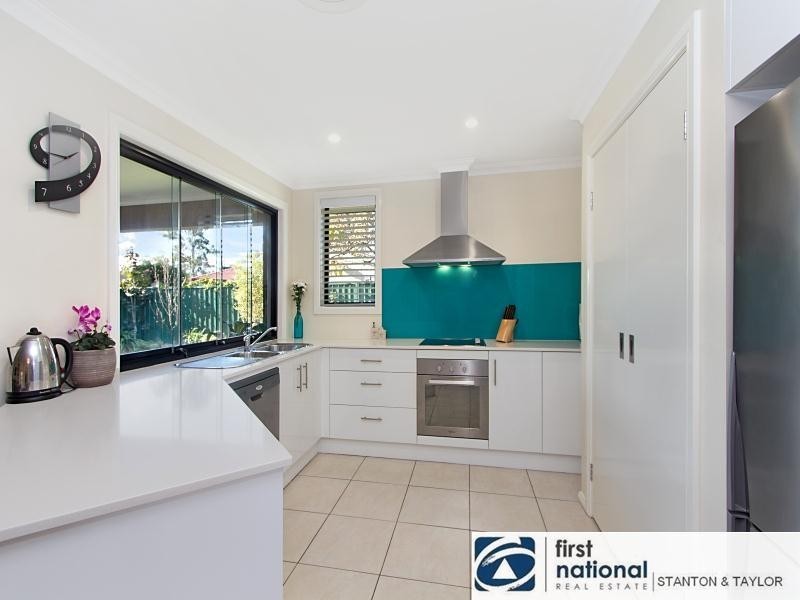 100 York Road, South Penrith NSW 2750