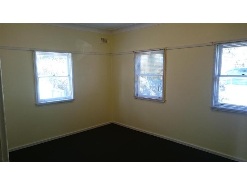 91 Derby  Street, Penrith NSW 2750