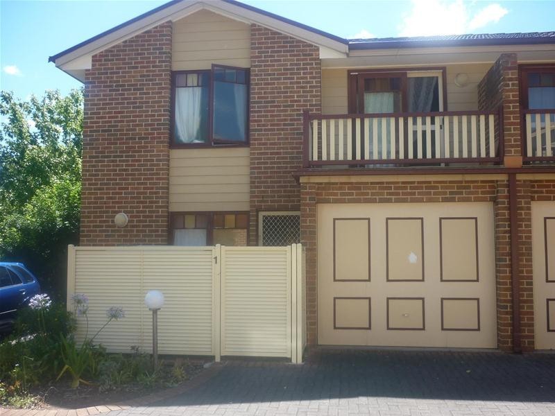 1/9-11 Thurston Street, Penrith NSW 2750