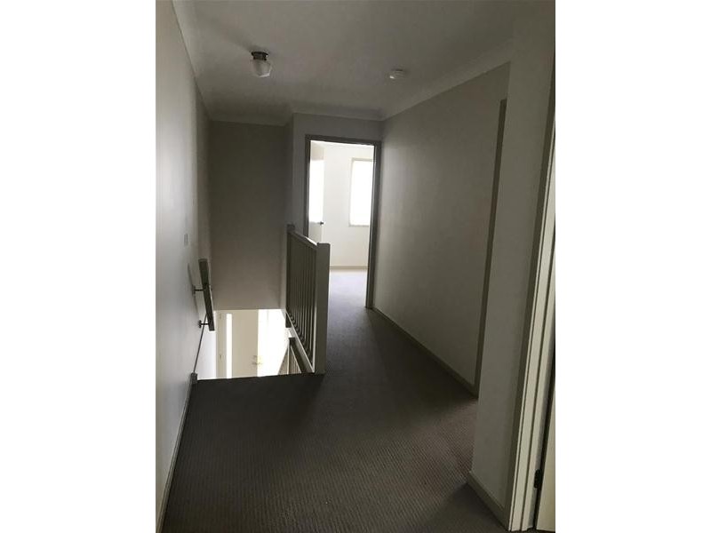 3/26 LUTTRELL Street, Glenmore Park NSW 2745