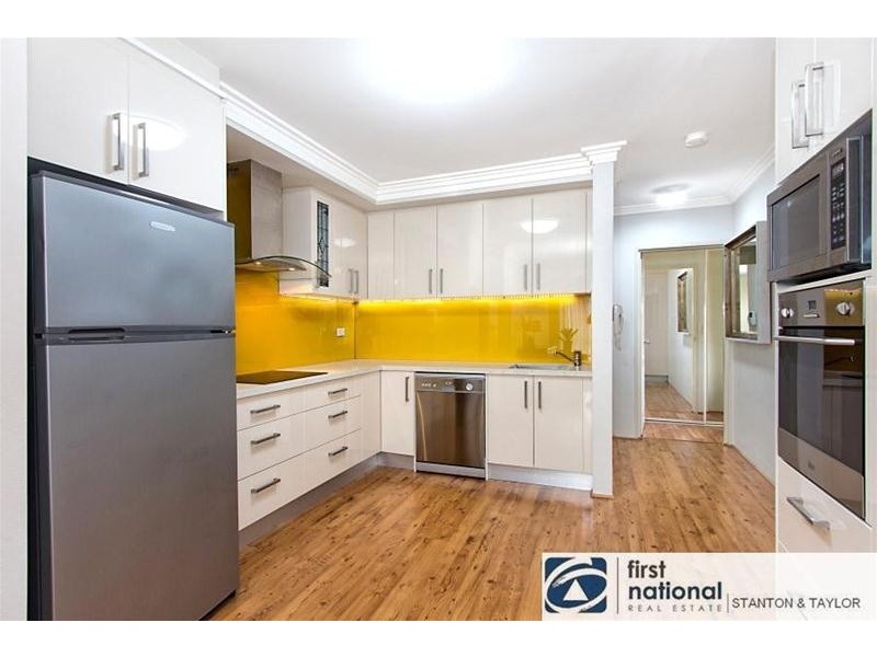 8/43-45 Preston Street, Jamisontown NSW 2750