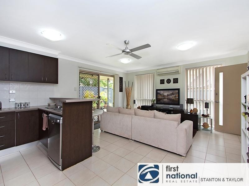 2/161 Victoria Street, Cambridge Park NSW 2747