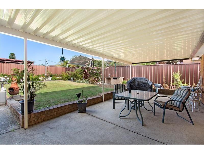 16 GRAZIER Crescent, Werrington Downs NSW 2747