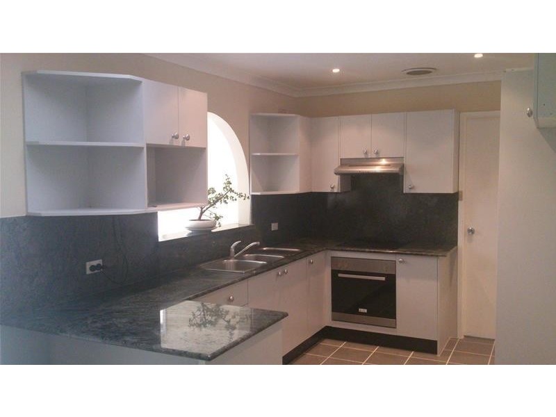 60 Barlow Street, Cambridge Park NSW 2747