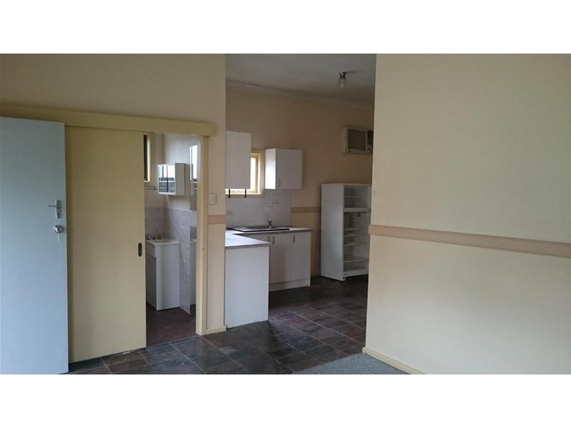 42A COLLESS Street, Penrith NSW 2750