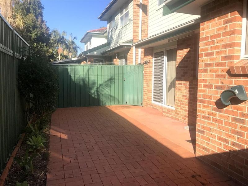 3/6 College Street, Cambridge Park NSW 2747