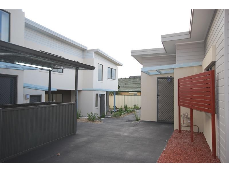 3/26 LUTTRELL Street, Glenmore Park NSW 2745
