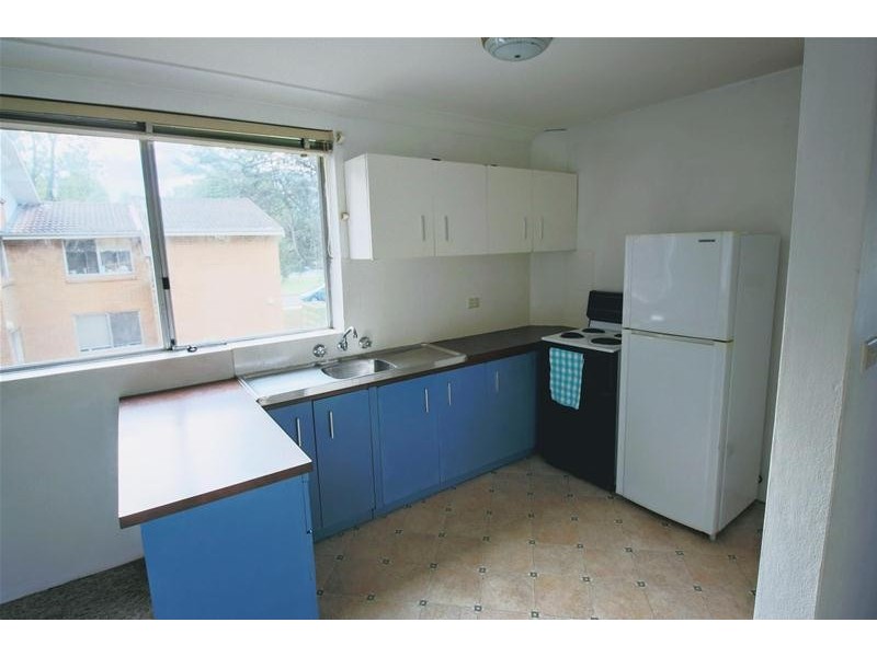 8/4 JOHN TIPPING Grove, Penrith NSW 2750