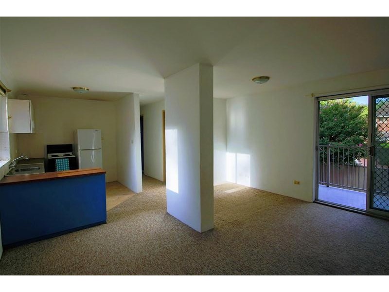 8/4 JOHN TIPPING Grove, Penrith NSW 2750