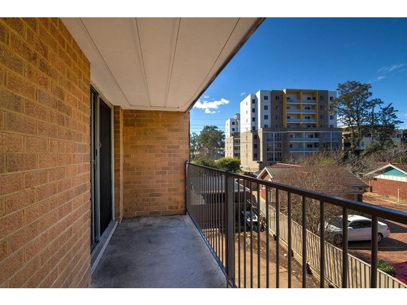 11/4 John Tipping Grove, Penrith NSW 2750