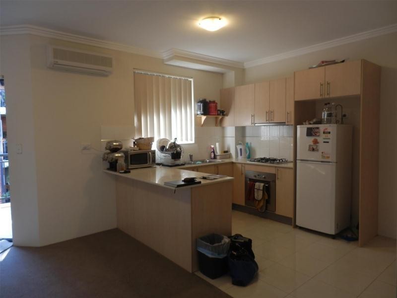 10/9-13 Dent Street, Penrith NSW 2750