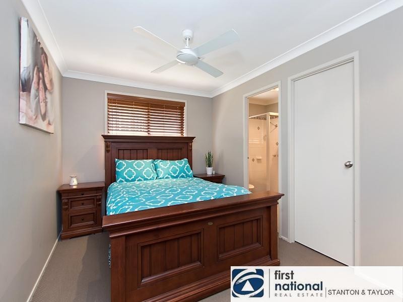 25 Hillside Circuit, Cranebrook NSW 2749