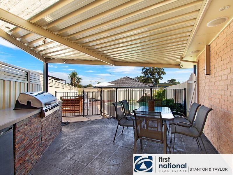 25 Hillside Circuit, Cranebrook NSW 2749