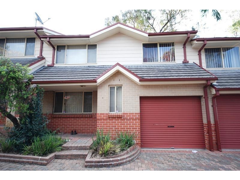 4/155-157 DERBY Street, Penrith NSW 2750