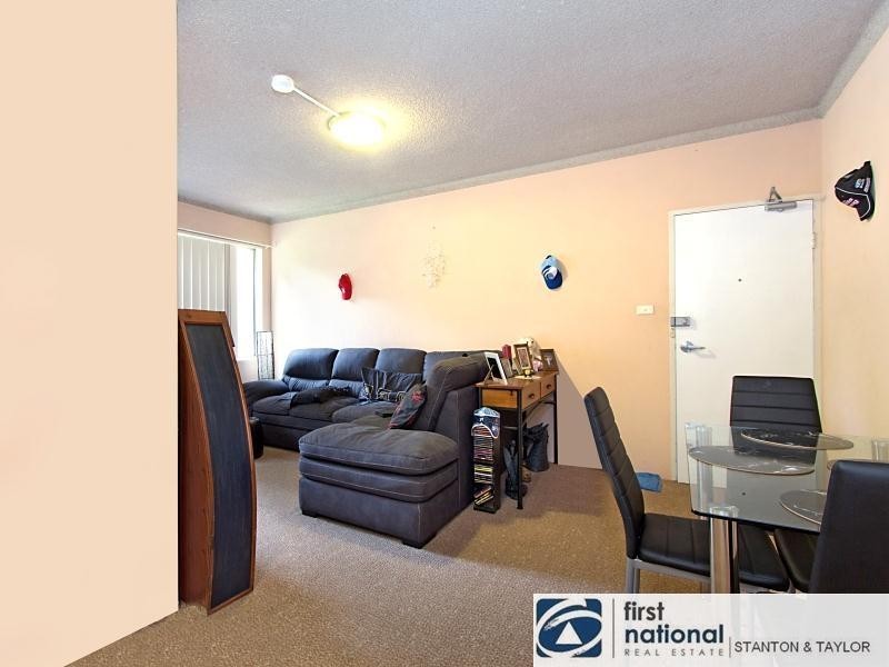 6/37a Evan Street, Penrith NSW 2750