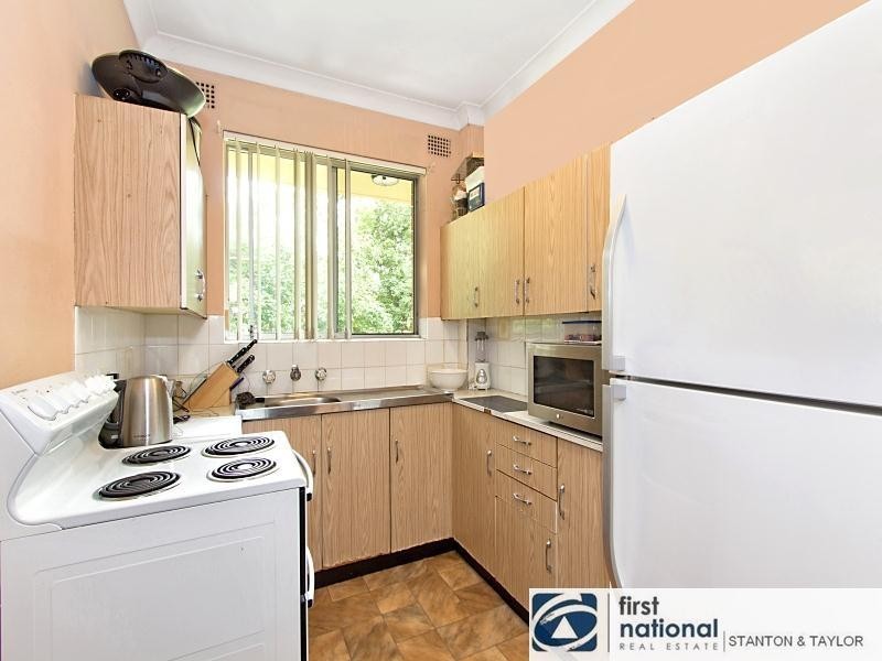 6/37a Evan Street, Penrith NSW 2750