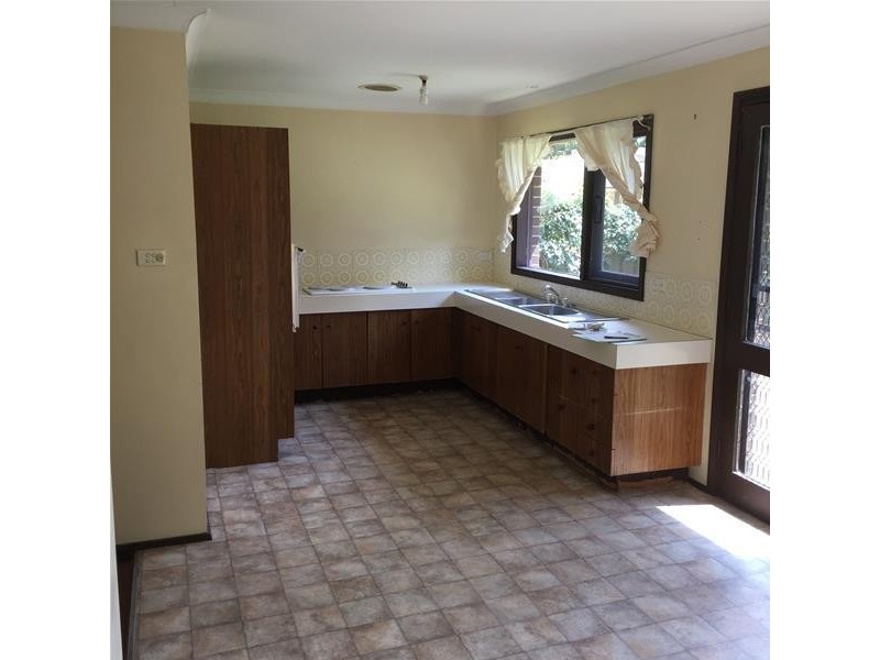 137 GREAT WESTERN Highway, Emu Plains NSW 2750