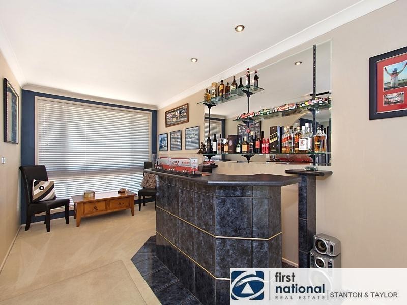 2 Dolphin Crescent, Claremont Meadows NSW 2747