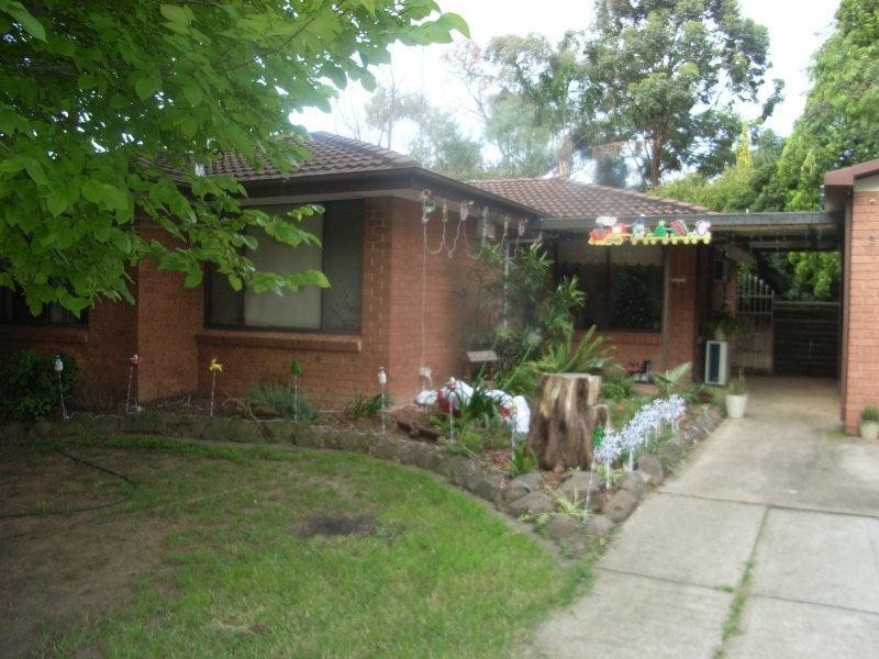 28 Soling Crescent, Cranebrook NSW 2749