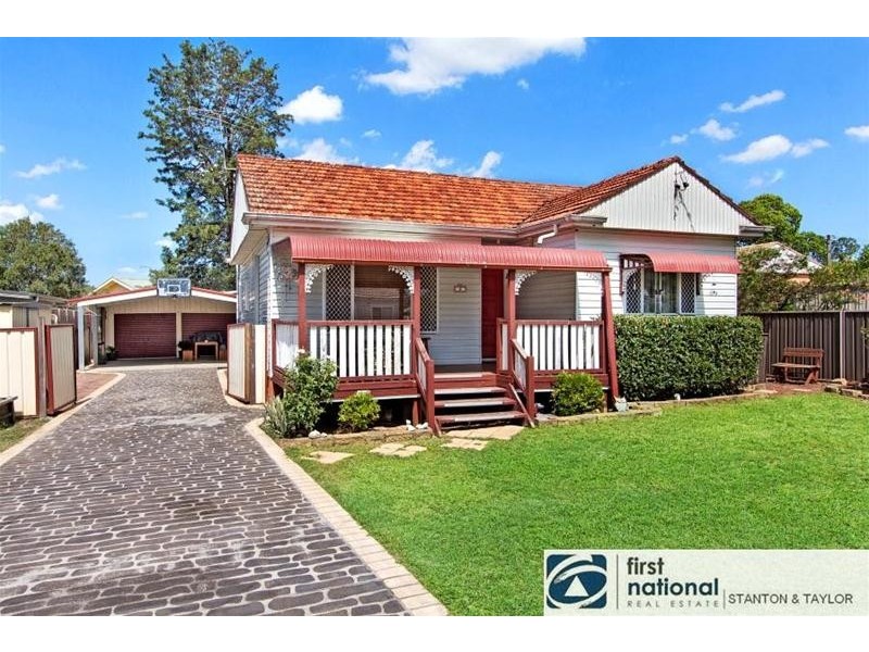 8 Pearson Street, Kingswood NSW 2747