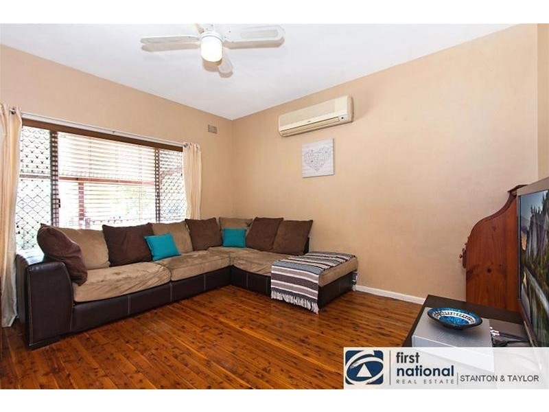 8 Pearson Street, Kingswood NSW 2747