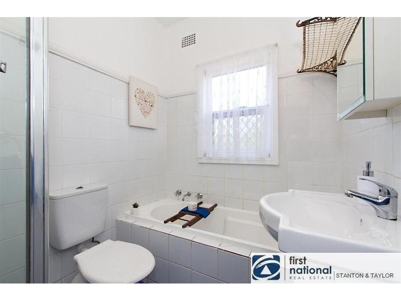 8 Pearson Street, Kingswood NSW 2747