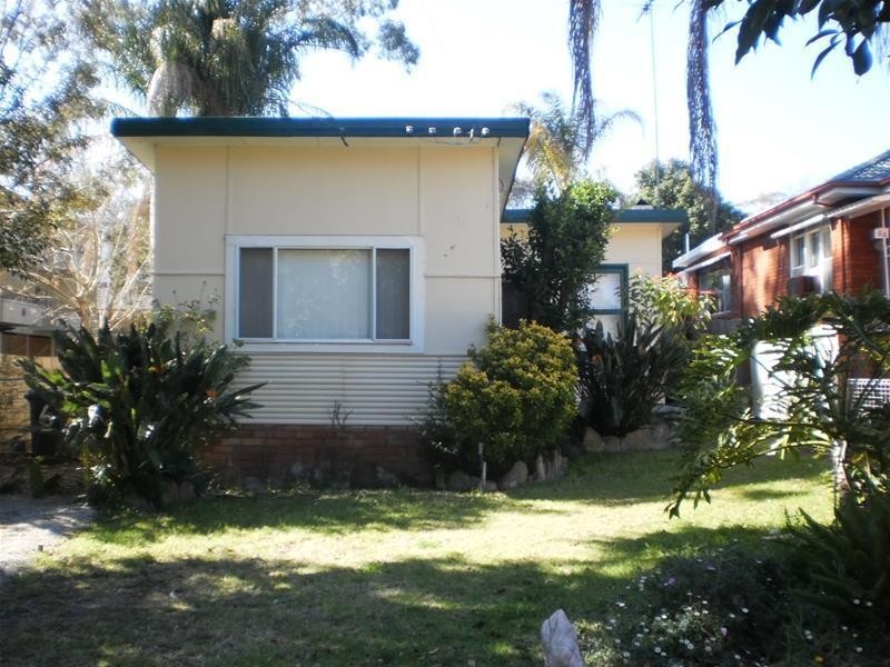 6 Haynes Street, Penrith NSW 2750