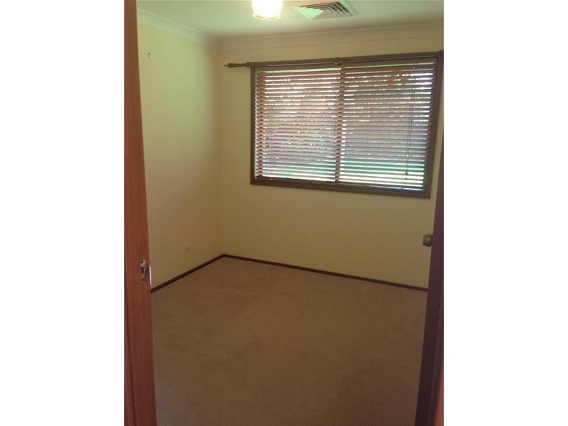 5 Lewis Street, Lapstone NSW 2773