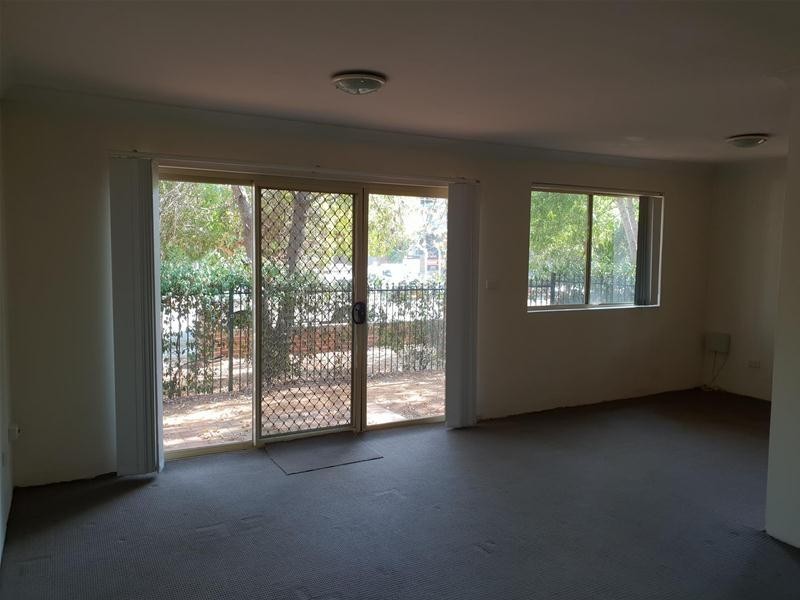 2/10-12 Dent Street, Jamisontown NSW 2750