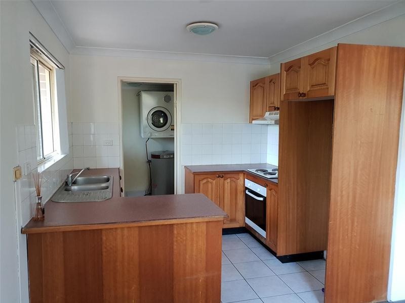 2/10-12 Dent Street, Jamisontown NSW 2750