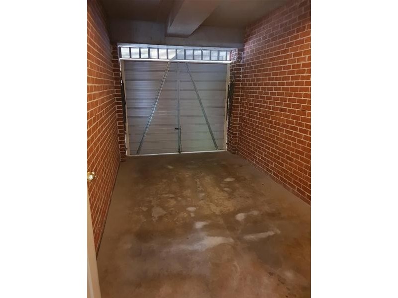 2/10-12 Dent Street, Jamisontown NSW 2750