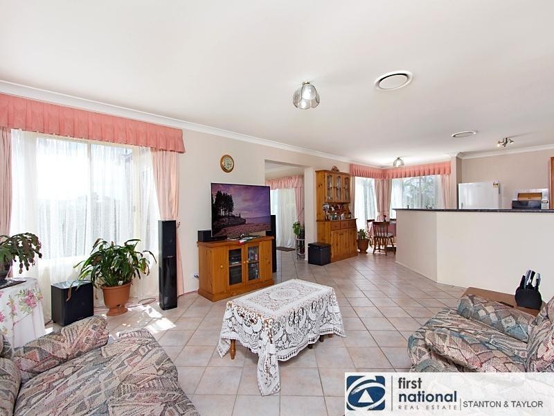 20 Boldero Crescent, Glenmore Park NSW 2745
