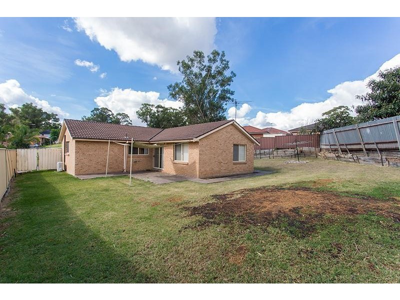 41 SHERINGHAM Road, Cranebrook NSW 2749