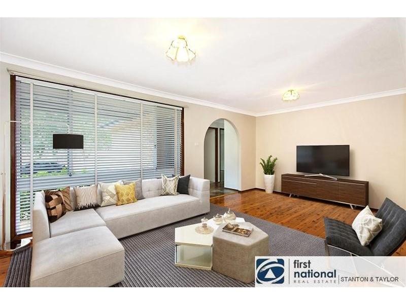 8 Peppermint Crescent, Kingswood NSW 2747