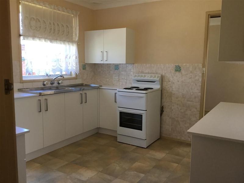 19 MANNING Street, Kingswood NSW 2747