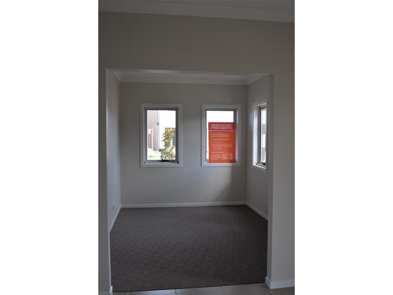 22 BARTLETT Place, Penrith NSW 2750