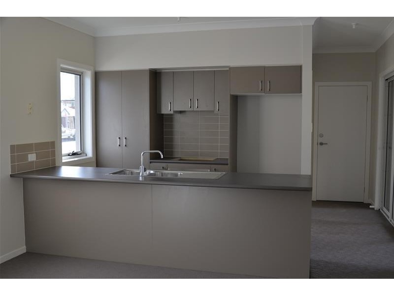 22 BARTLETT Place, Penrith NSW 2750