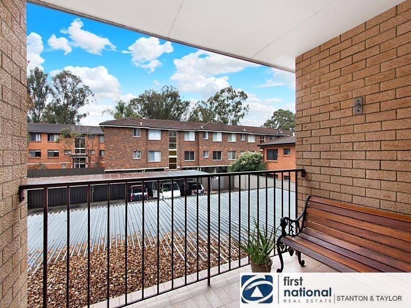 11/4-6 Dent Street, Jamisontown NSW 2750
