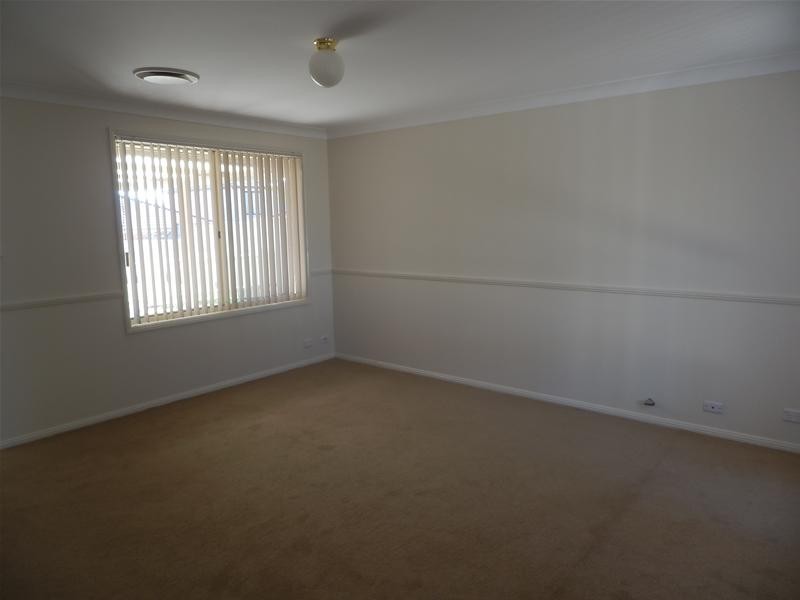 17 Bindee Close, Glenmore Park NSW 2745