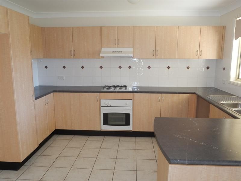 17 Bindee Close, Glenmore Park NSW 2745