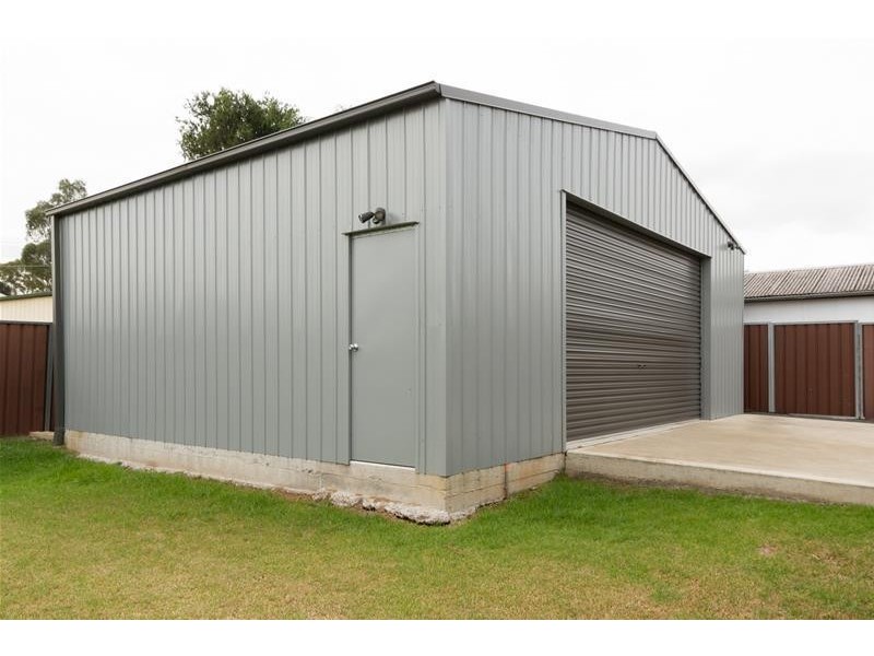 9 TANIA Avenue, South Penrith NSW 2750