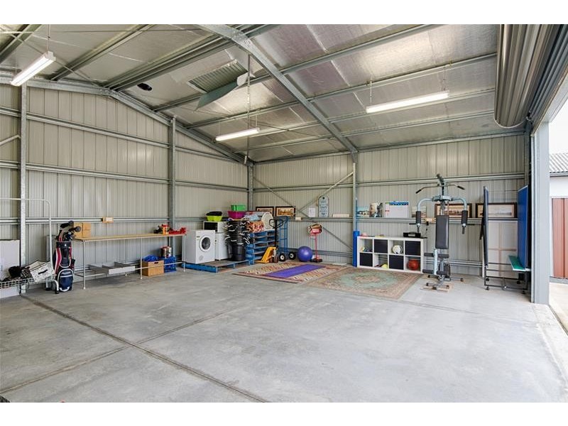 9 TANIA Avenue, South Penrith NSW 2750