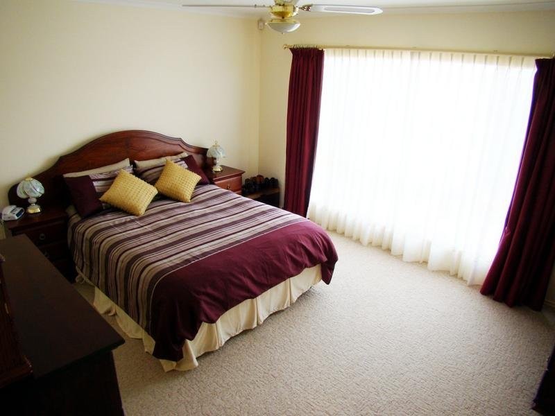 30 Valley View Road, Port Lincoln SA 5606